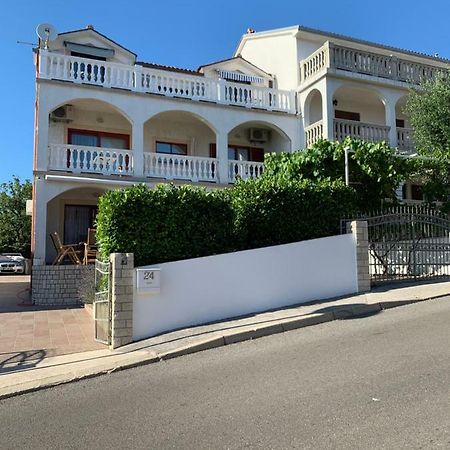 Apartment Kati Crikvenica Eksteriør billede