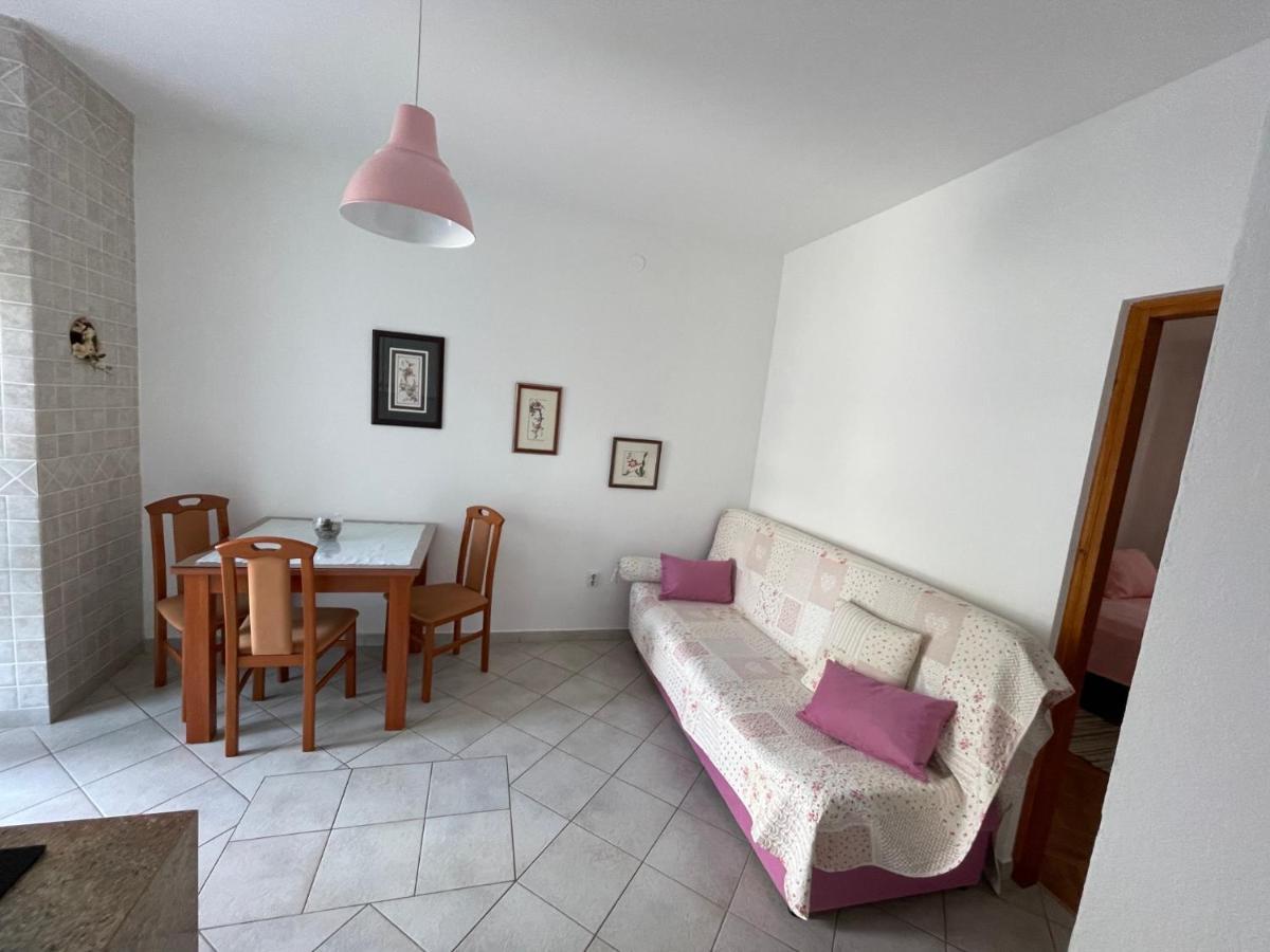 Apartment Kati Crikvenica Eksteriør billede