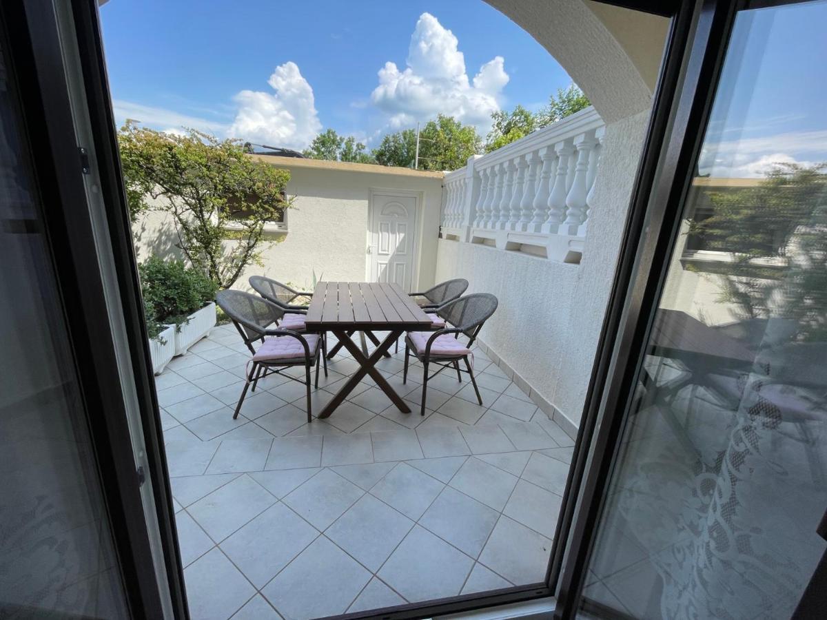 Apartment Kati Crikvenica Eksteriør billede