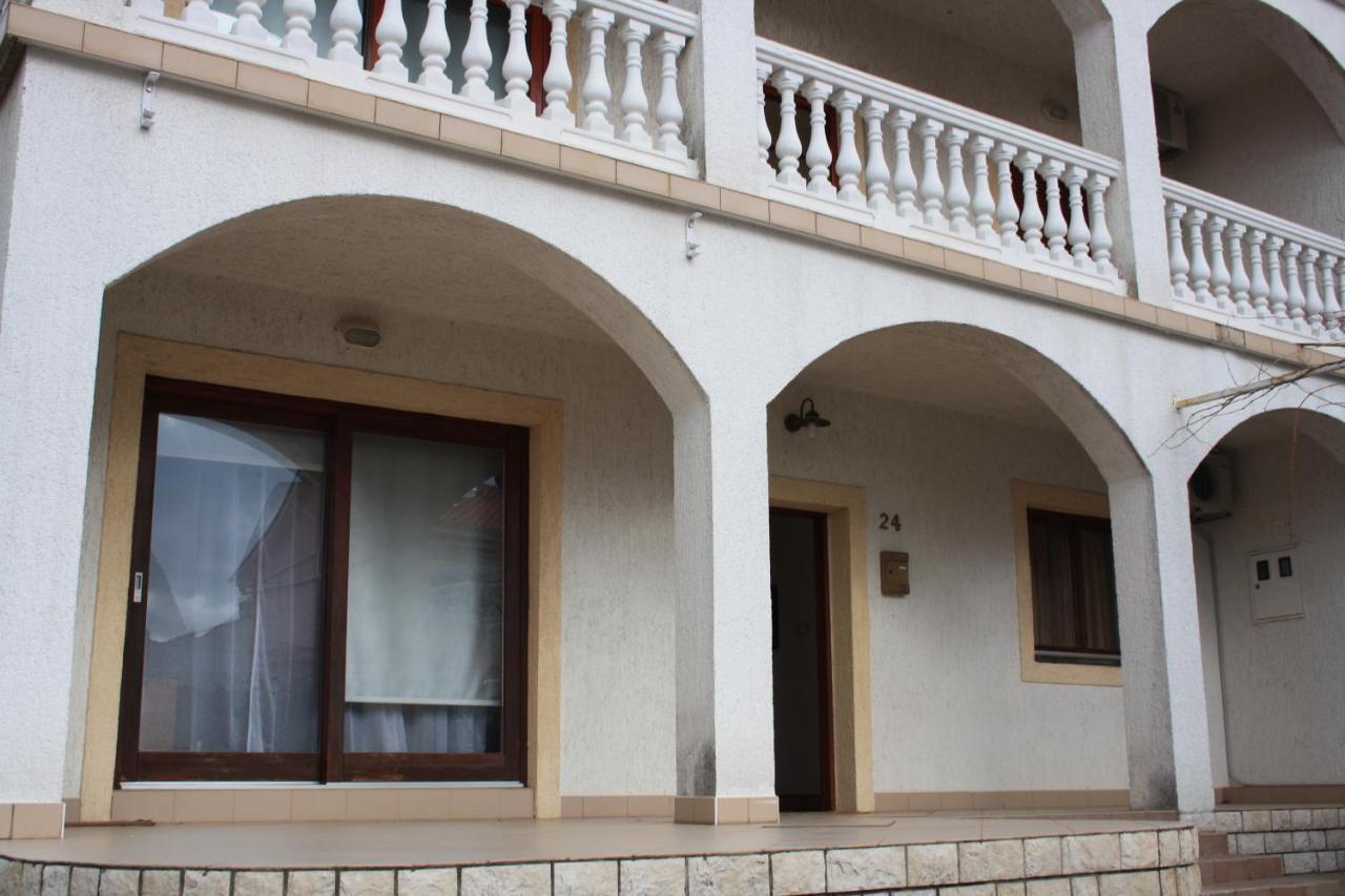 Apartment Kati Crikvenica Eksteriør billede