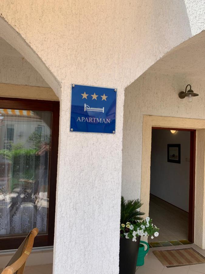 Apartment Kati Crikvenica Eksteriør billede
